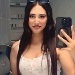 Foto di Yasmine